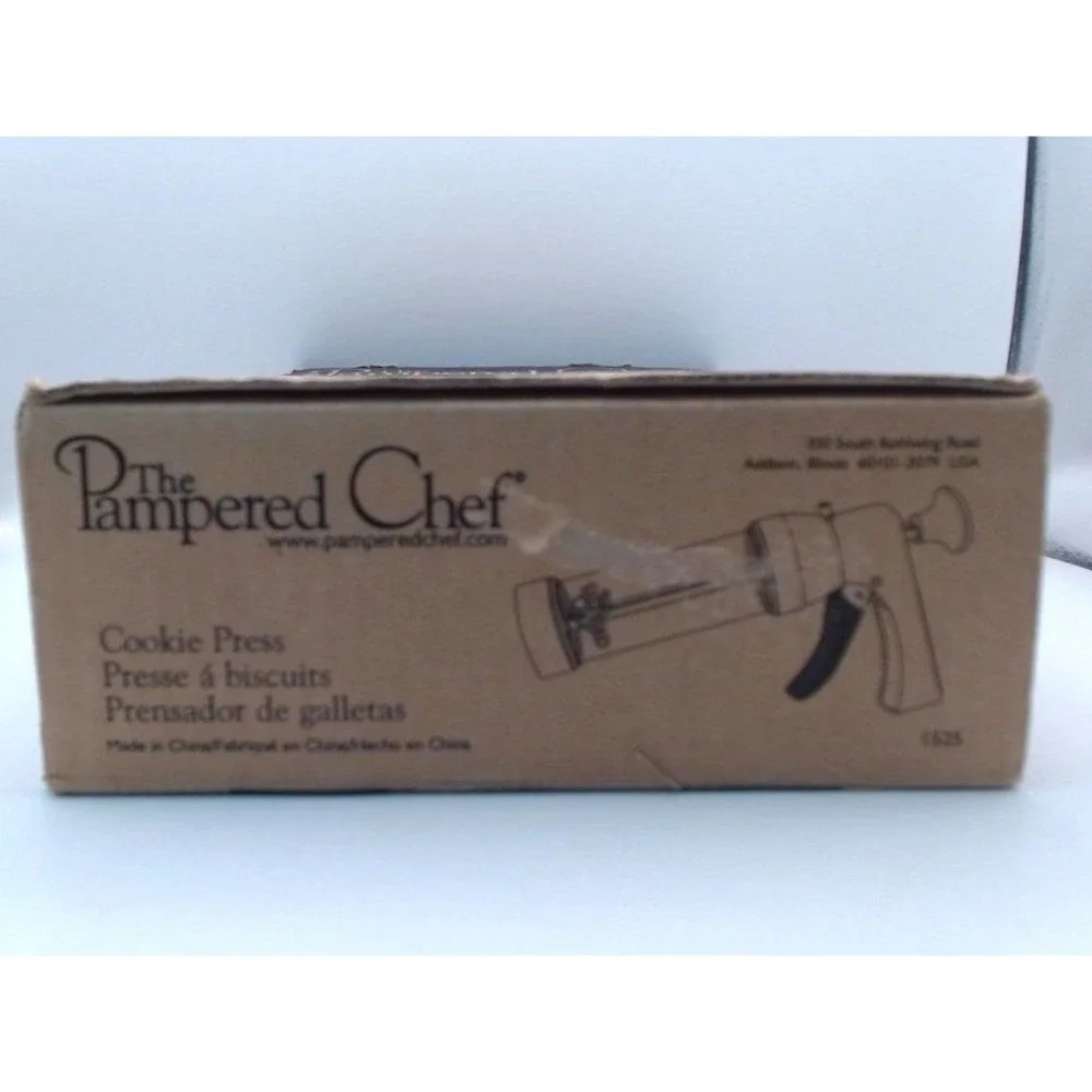 The Pampered Chef - Cookie Press Kit, BRAND‎ NEW IN BOX